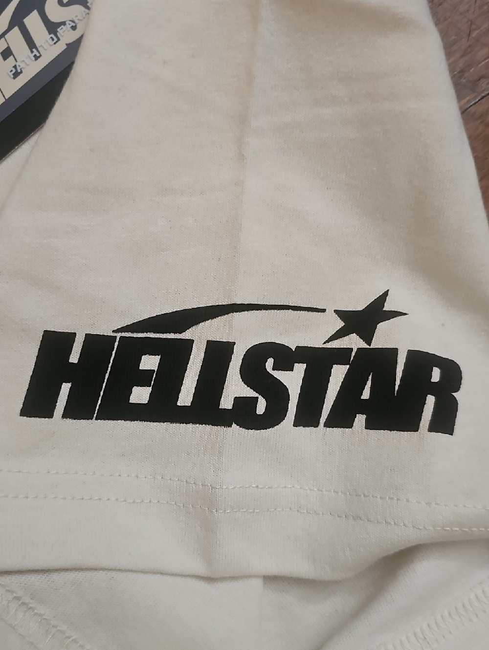 HELLSTAR - Picture 6 of 16